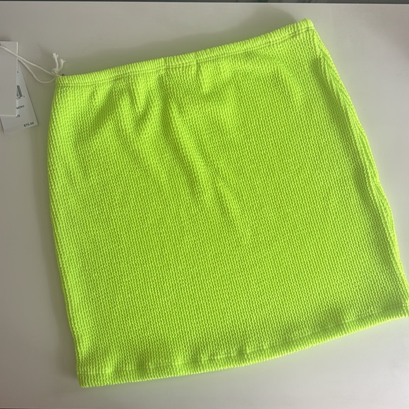 NWT- Good American Swimsuit Coverup Skirt - Picture 4 of 4